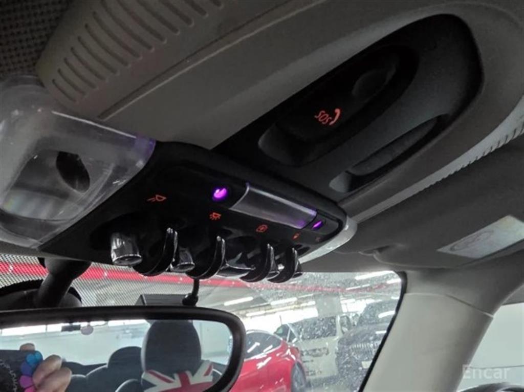 Mini Cooper - Vista 12