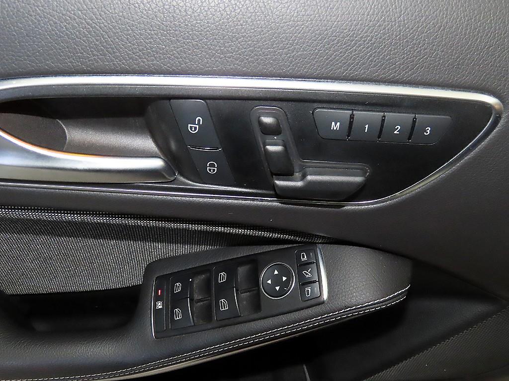 Mercedes Benz A Class 2015 Blanco - Importación desde Corea - HF Imports Iquique - Foto 14