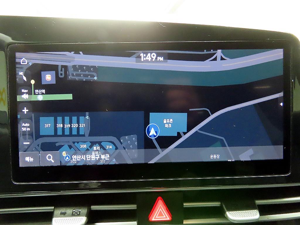 HYUNDAI Avante - Vista 9