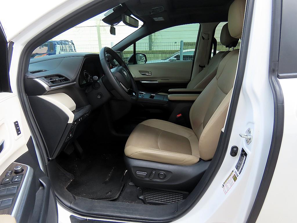 Toyota Siena - Vista 5