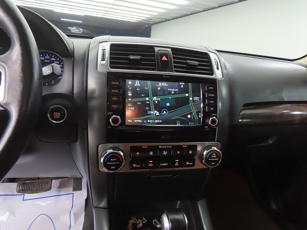 KIA Mohave - Vista 10