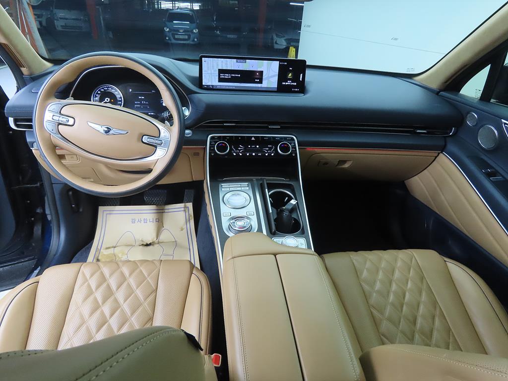 Genesis GV80 - Vista 7