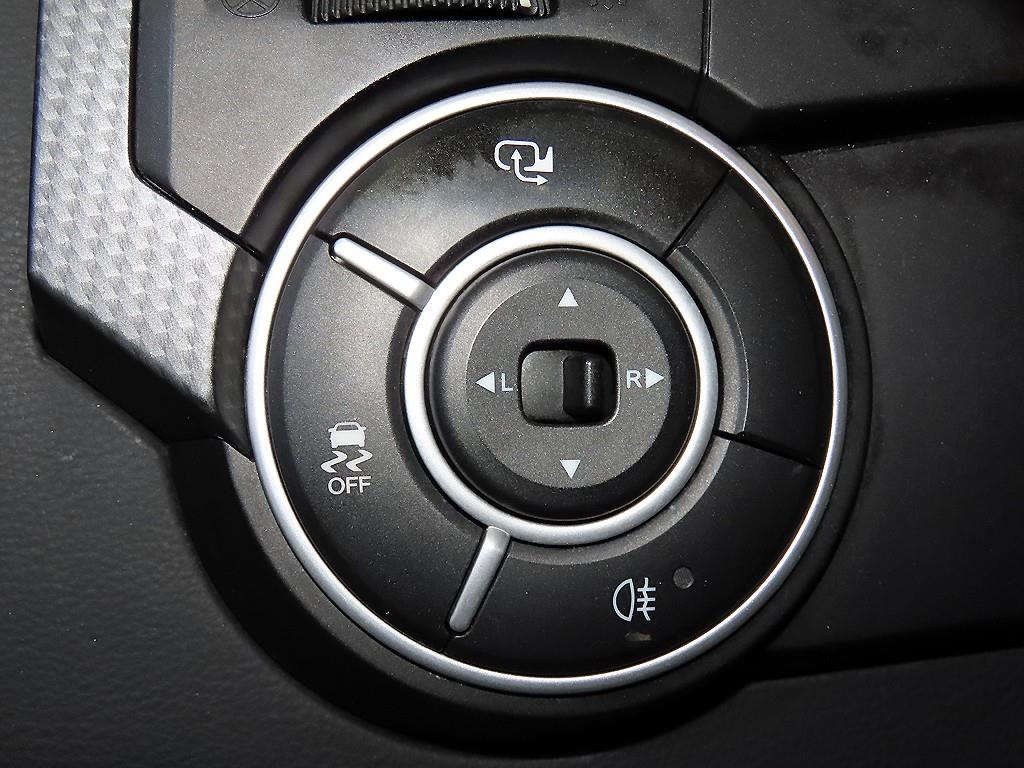 Ssangyong Korando 2015 Gris - Importación desde Corea - HF Imports Iquique - Foto 14