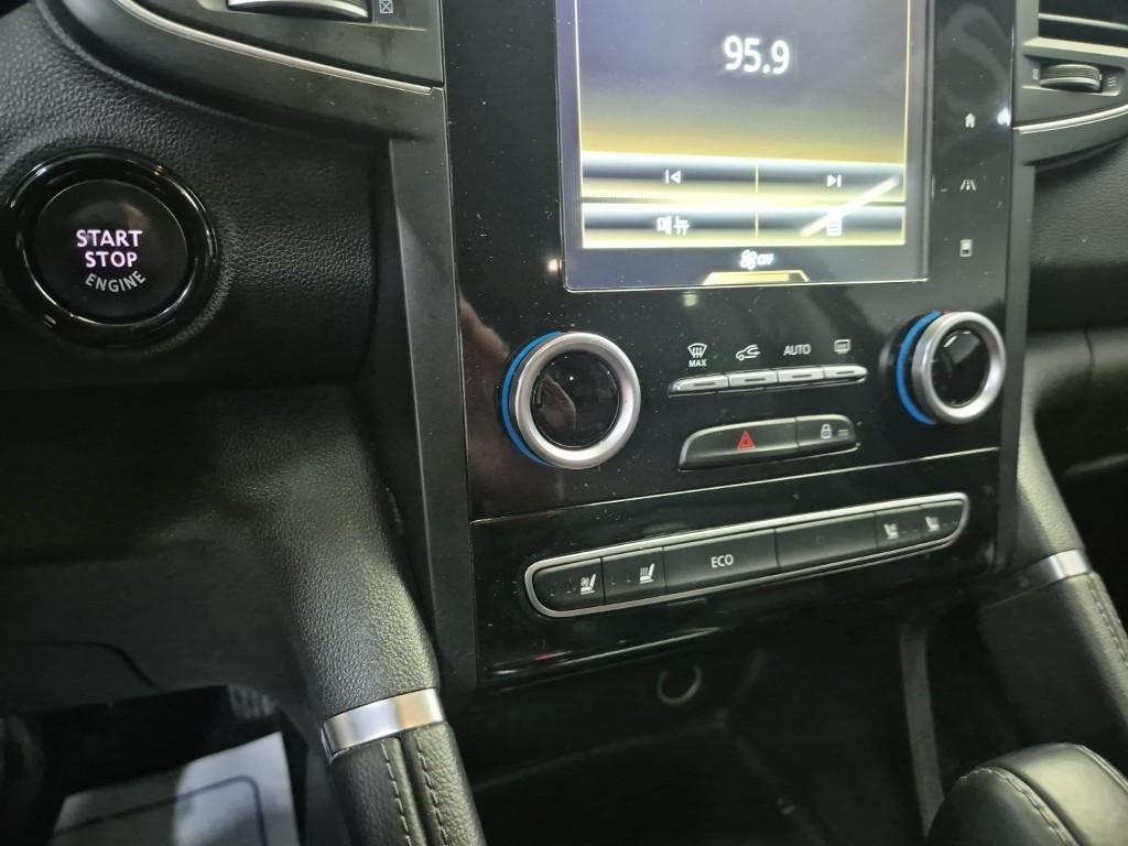 SAMSUNG QM6 - Vista 11