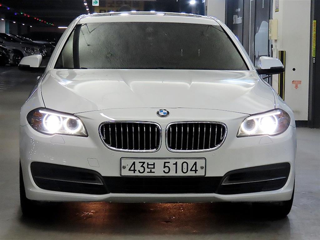 BMW 5 Series - Vista 2