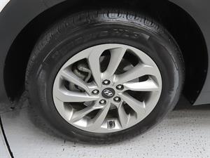 HYUNDAI Tucson - Vista 10