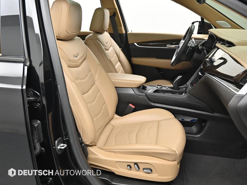 Cadillac XT6 - Vista 9