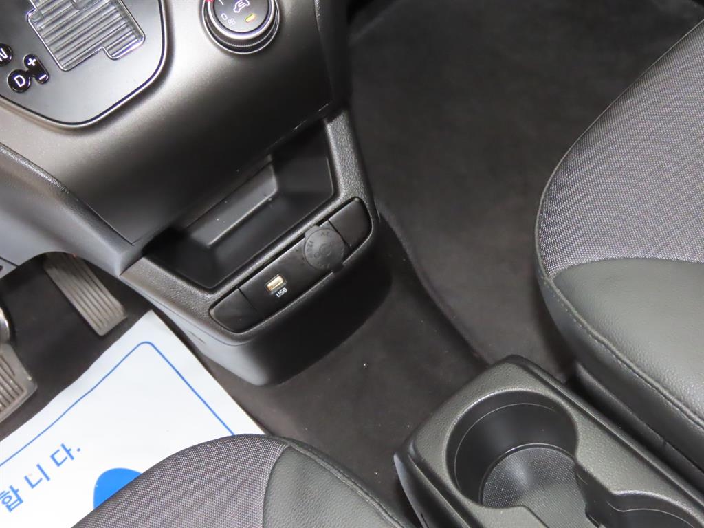 KIA Ray 2023 the color of pearl - Importación desde Corea - HF Imports Iquique - Foto 13