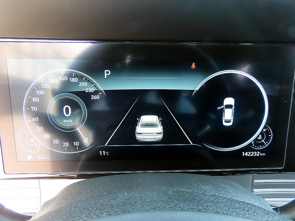 HYUNDAI Grandeur - Vista 9