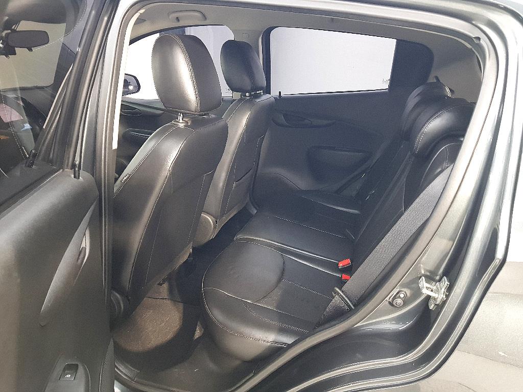 Chevrolet Spark - Vista 9