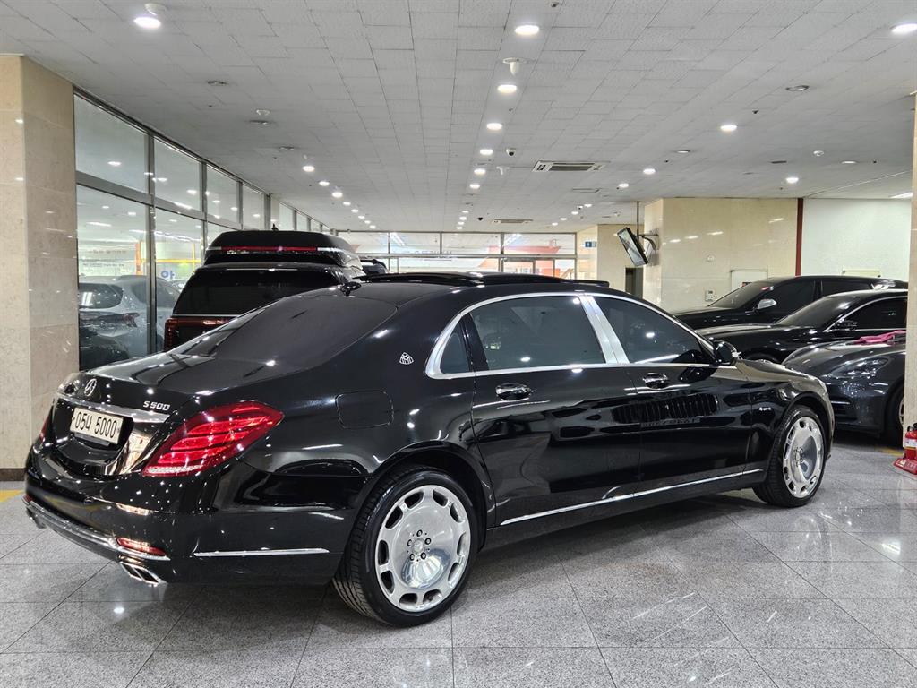 Mercedes Benz S Class - Vista 3