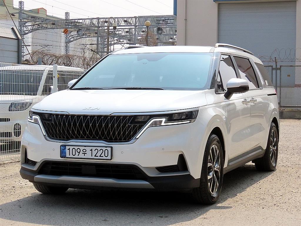 KIA Carnival - Vista 2