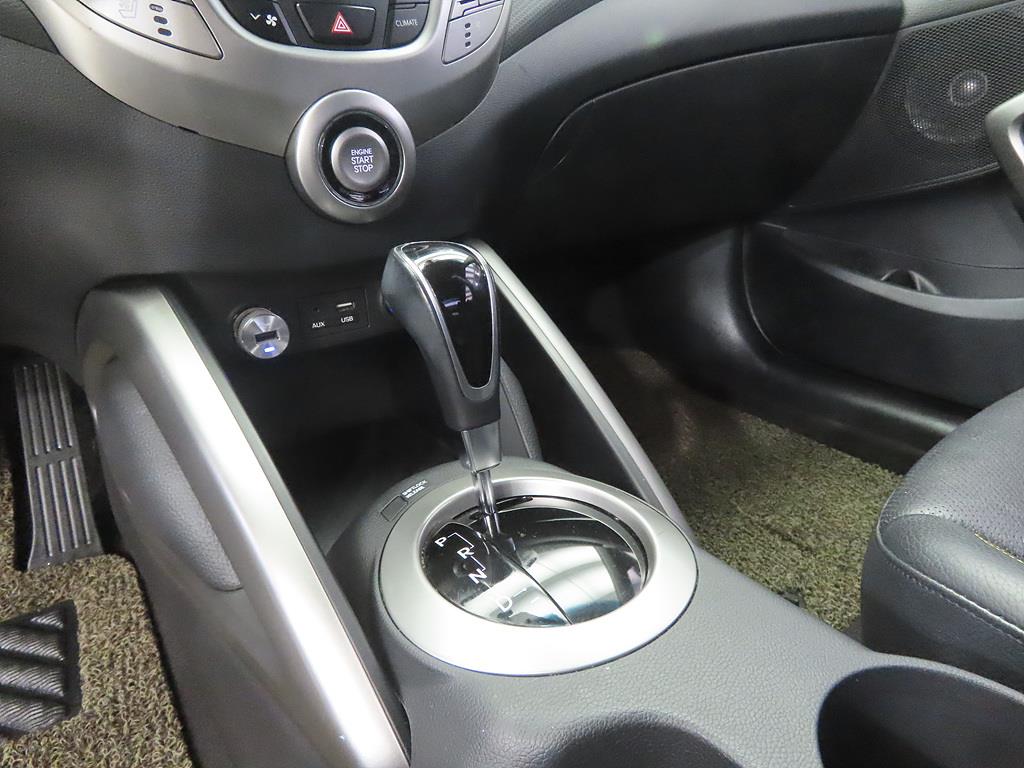 HYUNDAI Veloster - Vista 11