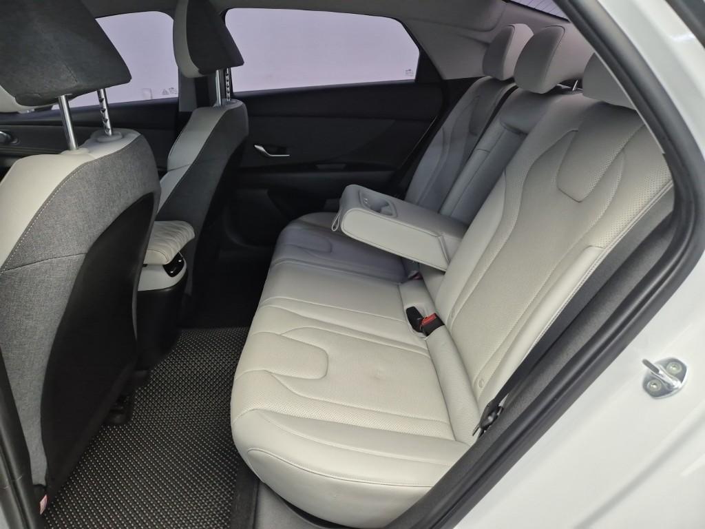 HYUNDAI Avante 2022 Blanco - Importación desde Corea - HF Imports Iquique - Foto 17