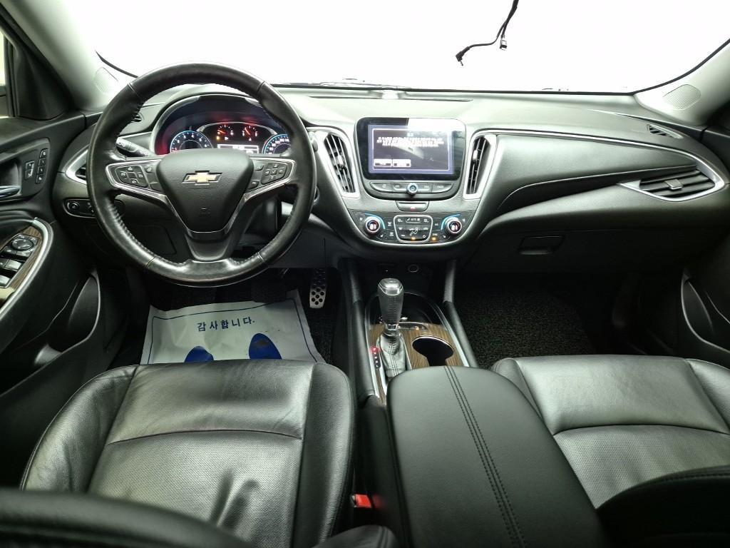 Chevrolet Malibu - Vista 7