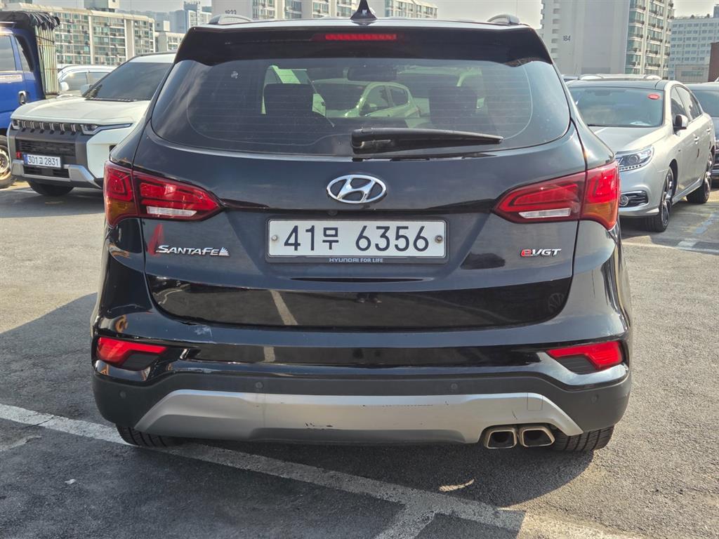 HYUNDAI Santa Fe - Vista 4