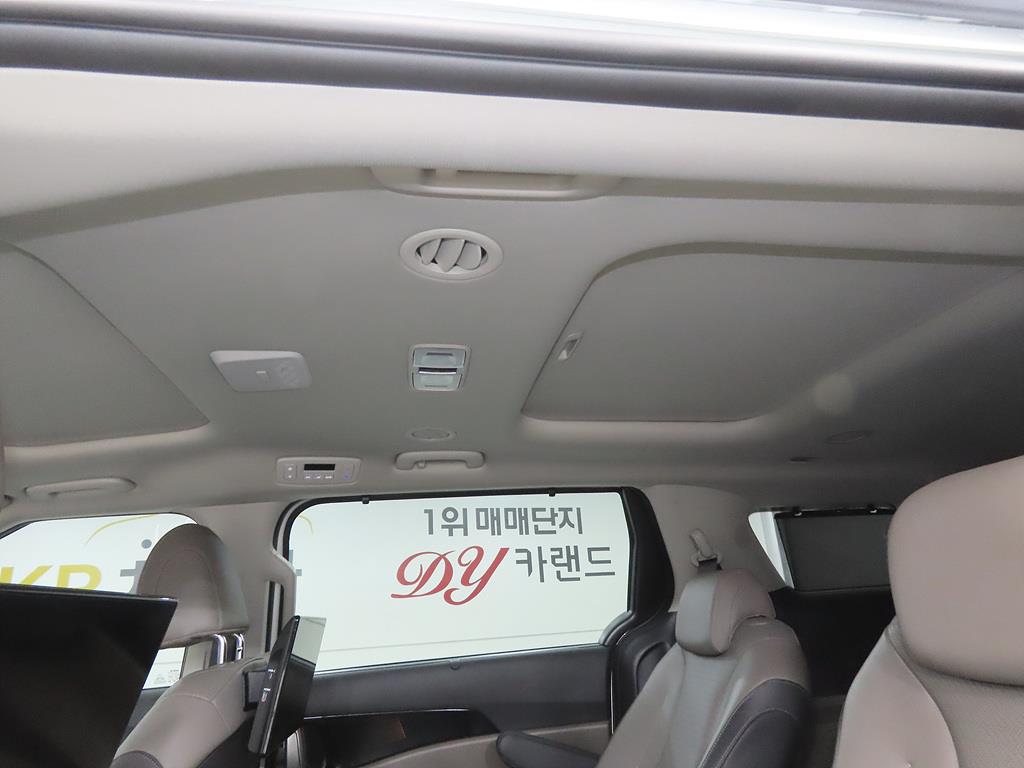 KIA Carnival 2025 Blanco - Importación desde Corea - HF Imports Iquique - Foto 13