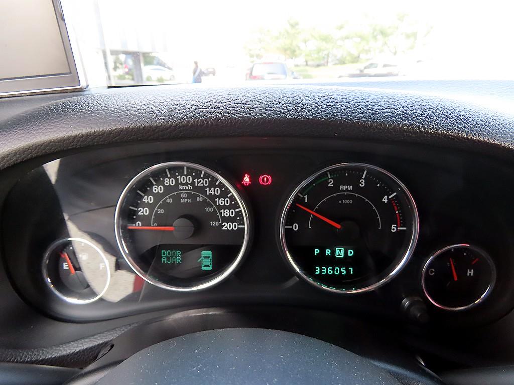 Jeep Wrangler - Vista 9