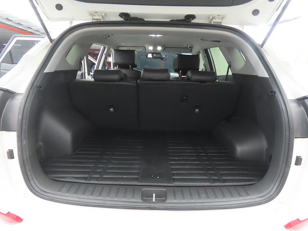 HYUNDAI Tucson 2017 Blanco - Importación desde Corea - HF Imports Iquique - Foto 17