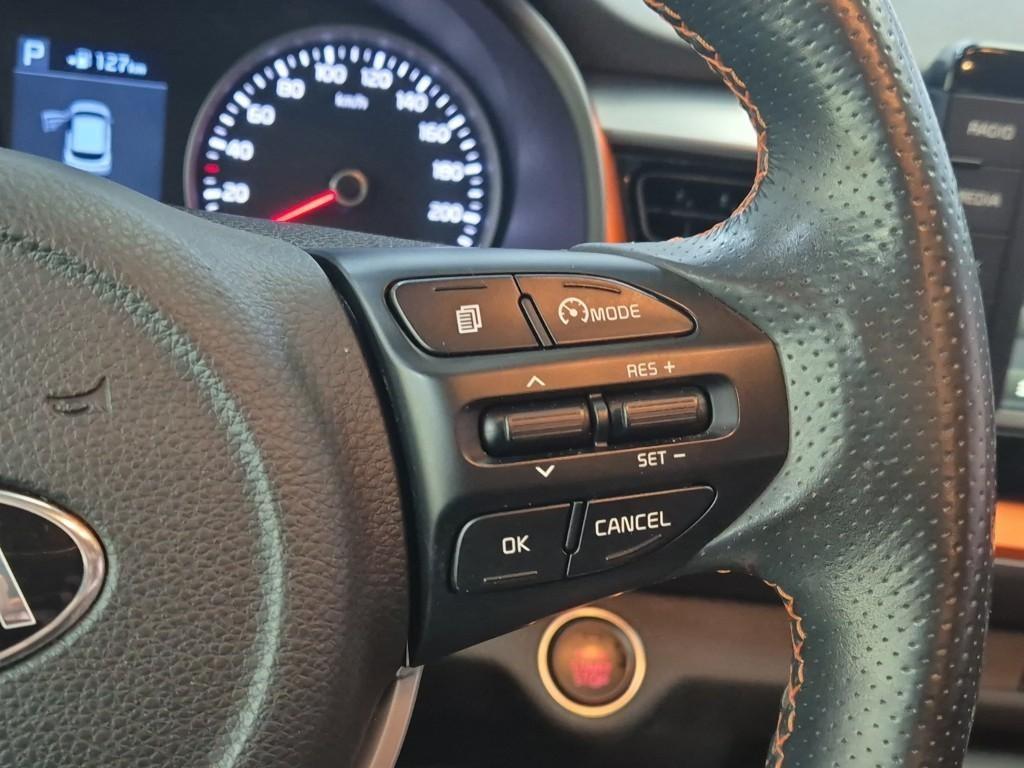 KIA Stonic 2019 Blanco - Importación desde Corea - HF Imports Iquique - Foto 15