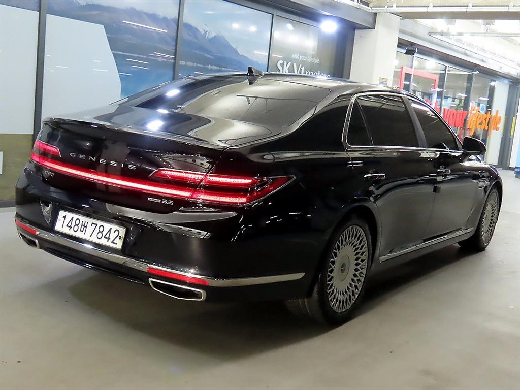 Genesis G90 - Vista 4