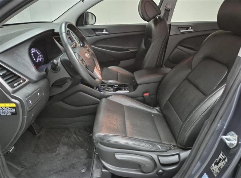 HYUNDAI Tucson - Vista 11