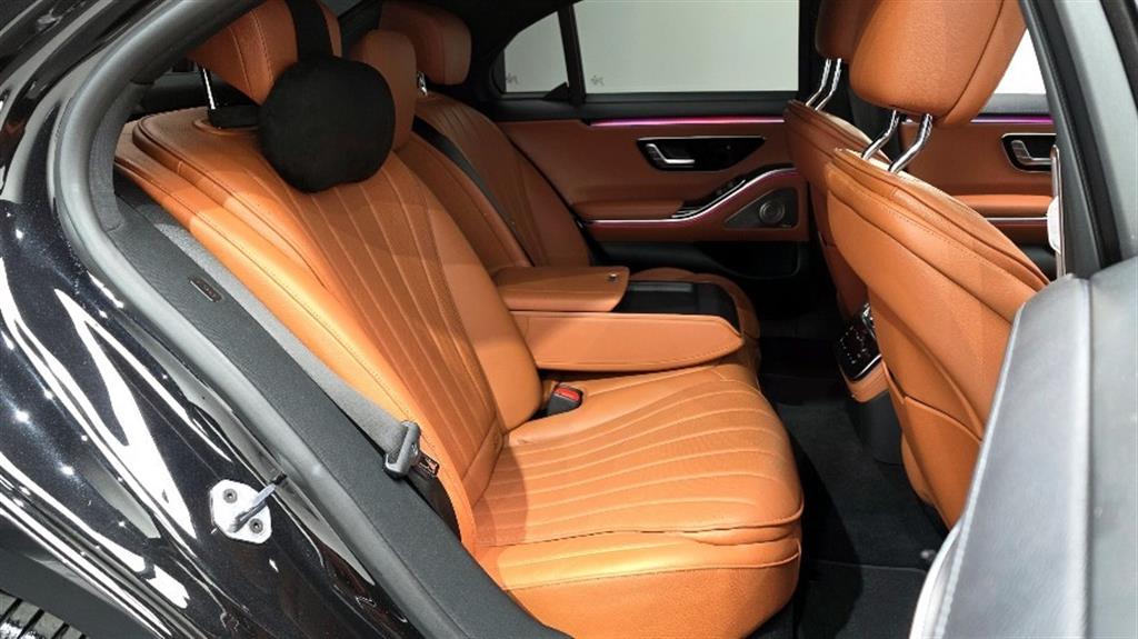 Mercedes Benz S Class - Vista 12