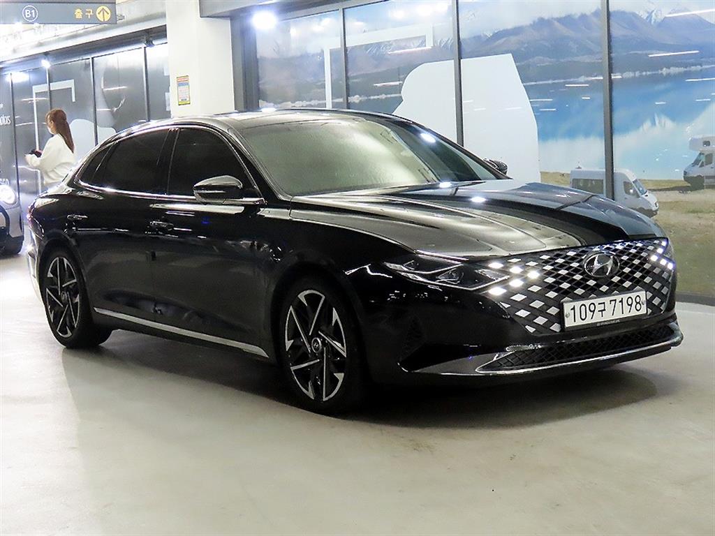 HYUNDAI Grandeur 2020 Negro - Importación desde Corea - HF Imports Iquique - Foto 1