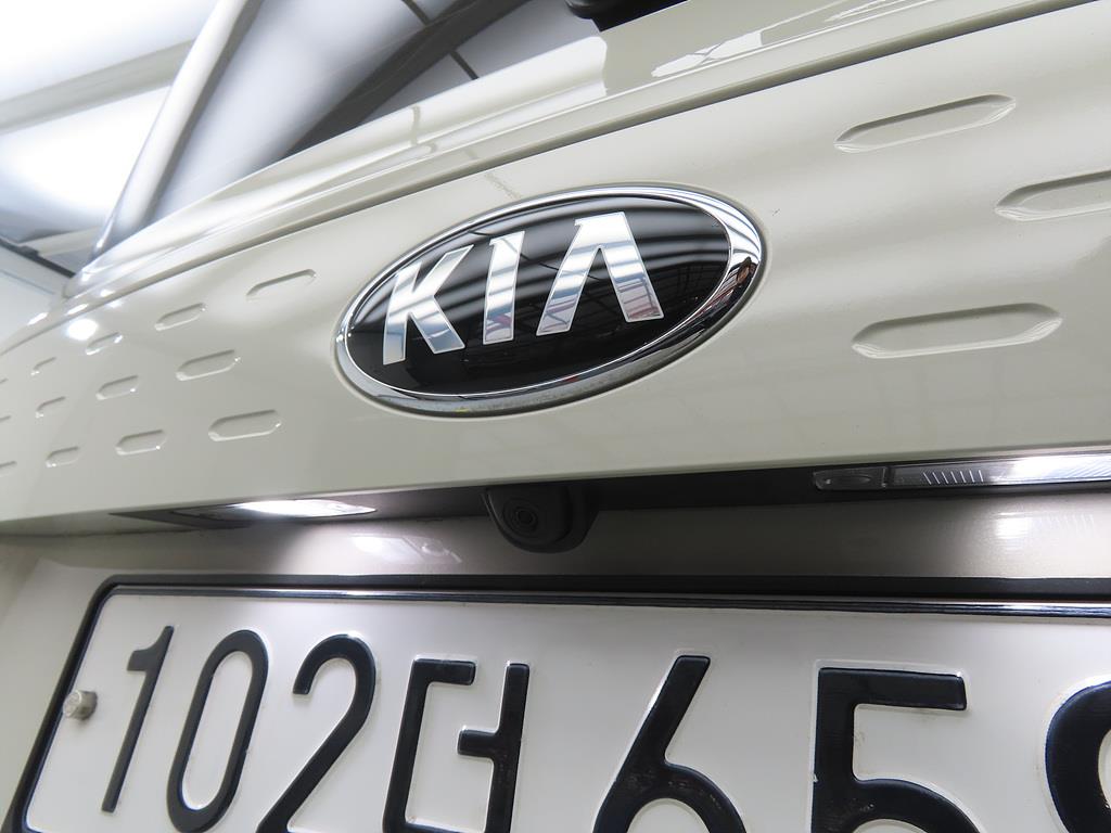KIA Ray 2020 the color of pearl - Importación desde Corea - HF Imports Iquique - Foto 17
