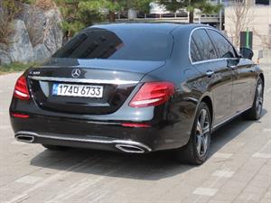 Mercedes Benz E class - Vista 6