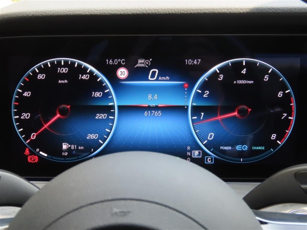 Mercedes Benz E class - Vista 9