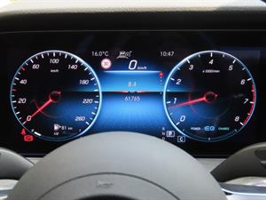 Mercedes Benz E class - Vista 10