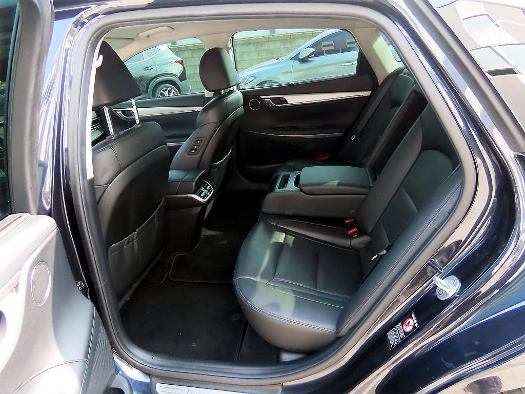 HYUNDAI Grandeur - Vista 6