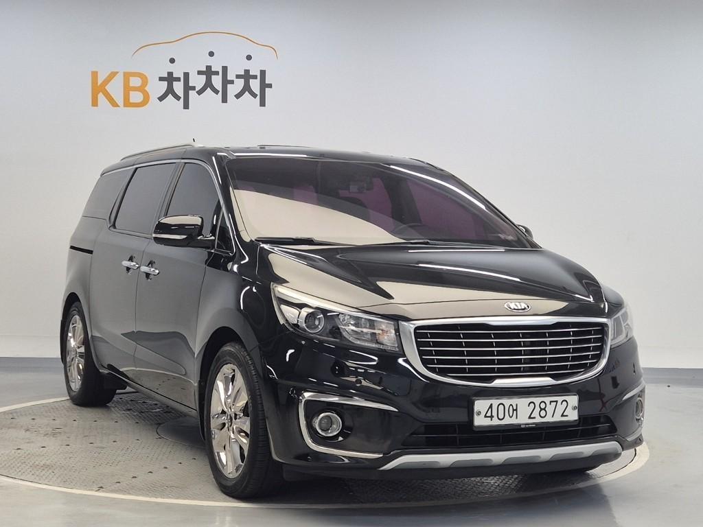 KIA Carnival - Vista 4
