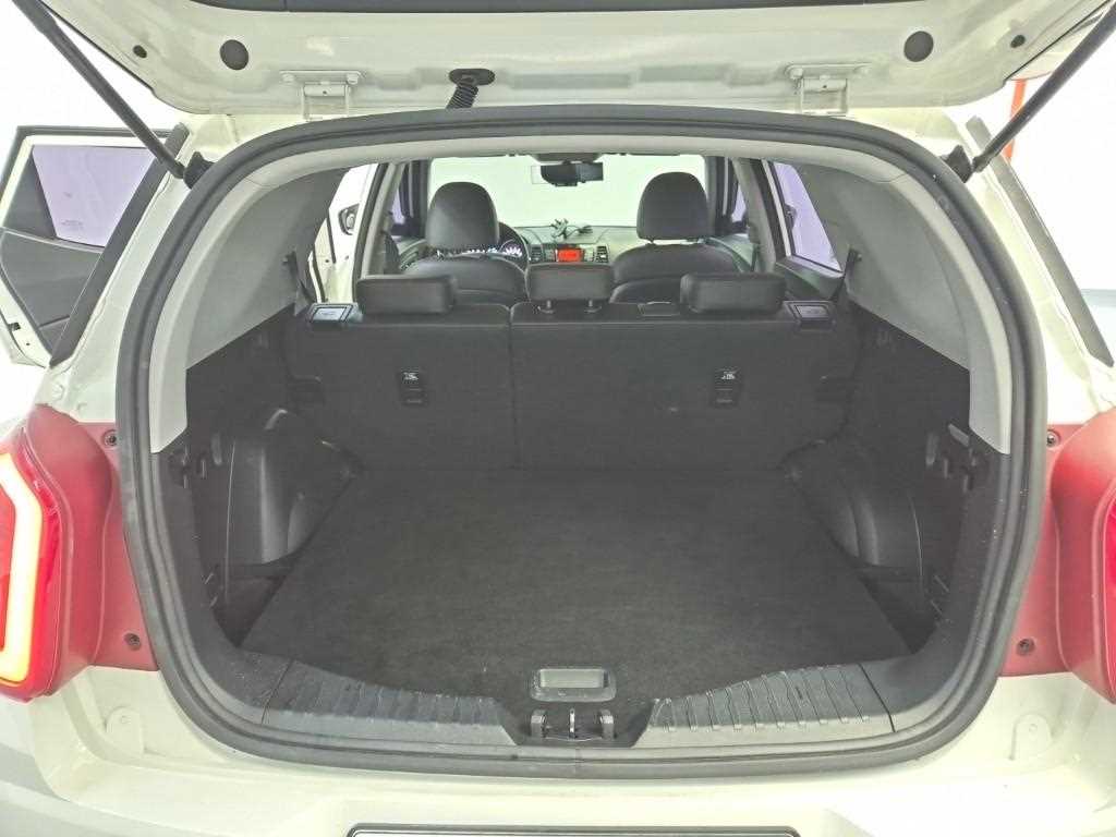 Ssangyong Tivoli 2019 Blanco - Importación desde Corea - HF Imports Iquique - Foto 16