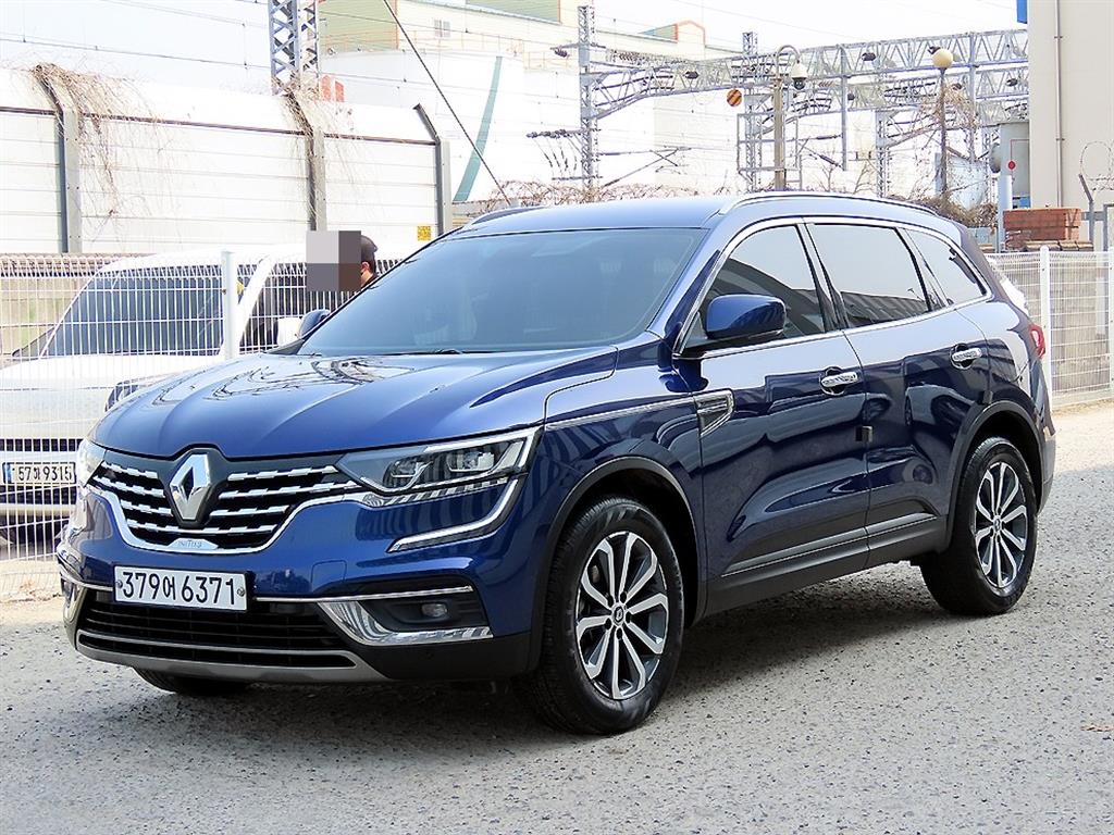 SAMSUNG QM6 - Vista 2