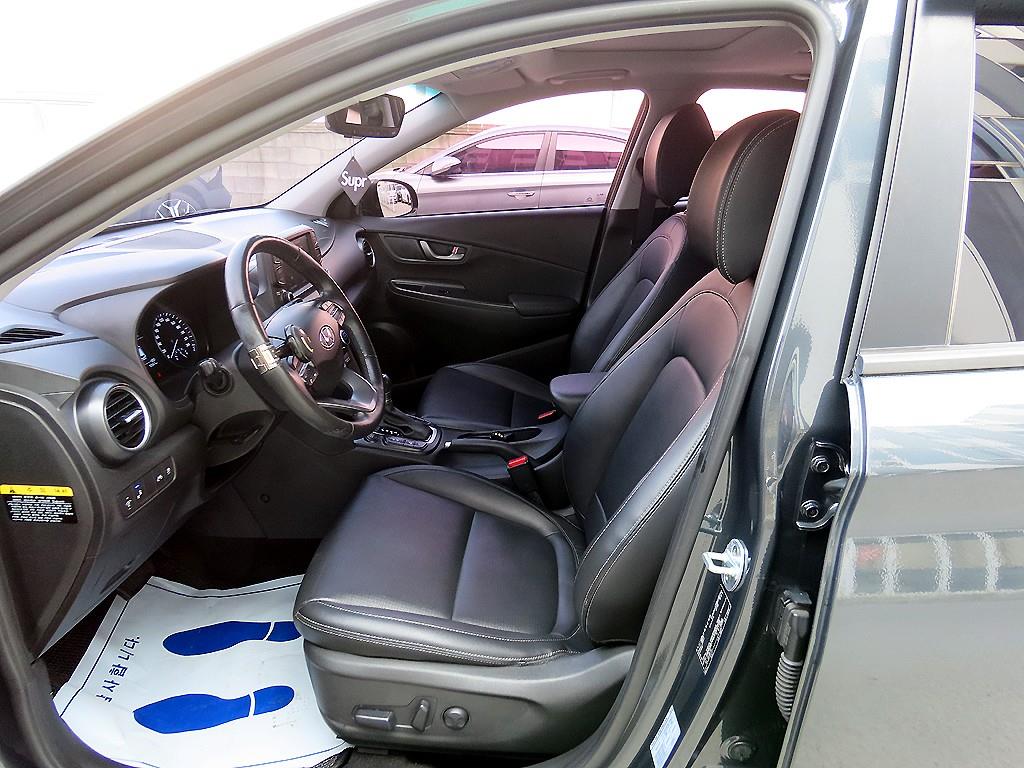 HYUNDAI Kona - Vista 5