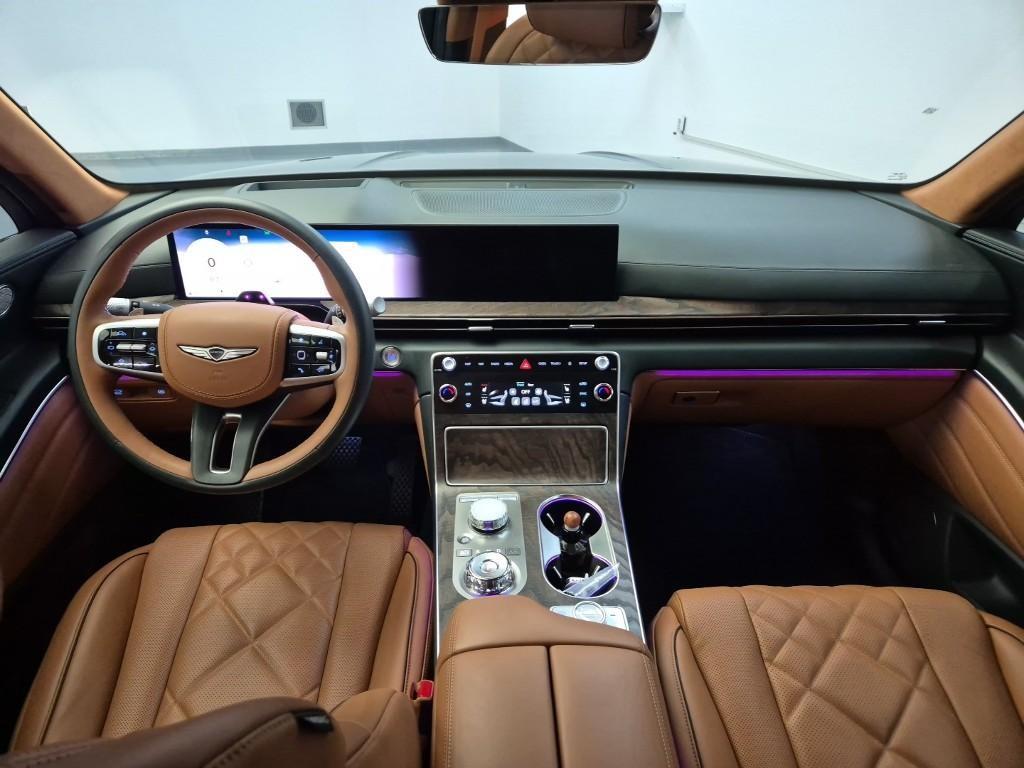 Genesis GV80 - Vista 7