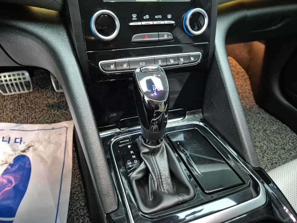 SAMSUNG SM6 - Vista 8