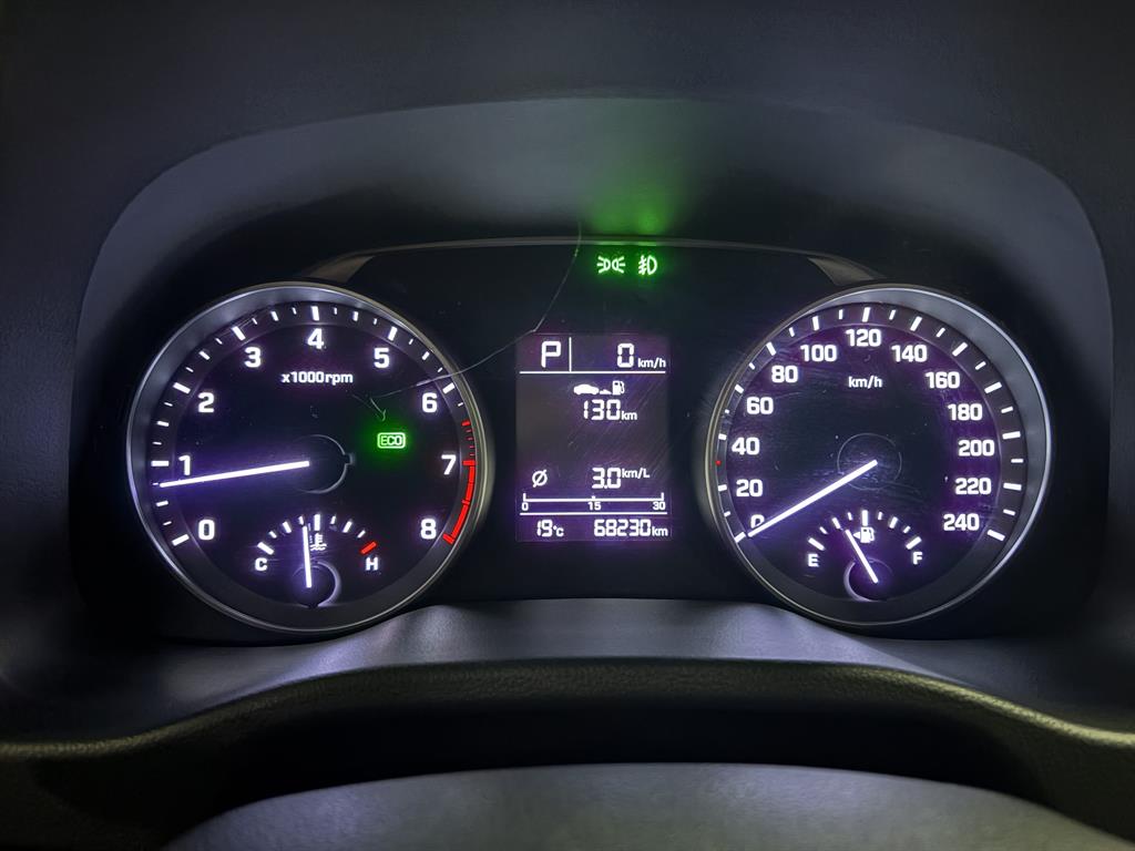 HYUNDAI Avante - Vista 6