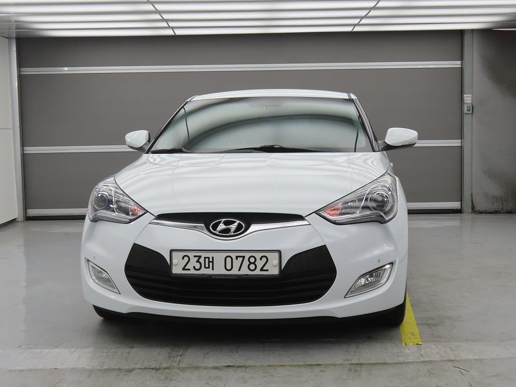 HYUNDAI Veloster - Vista 2