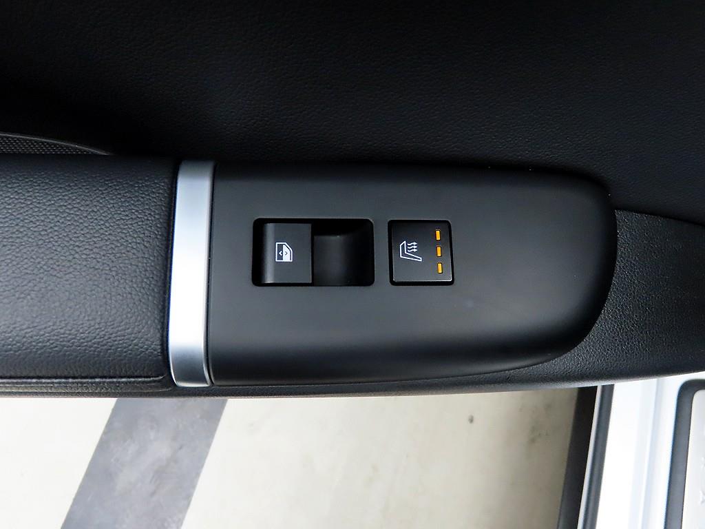 HYUNDAI Grandeur - Vista 12