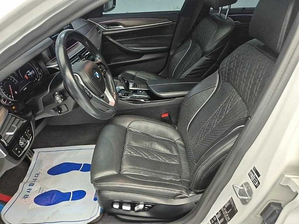 BMW 5 Series - Vista 11