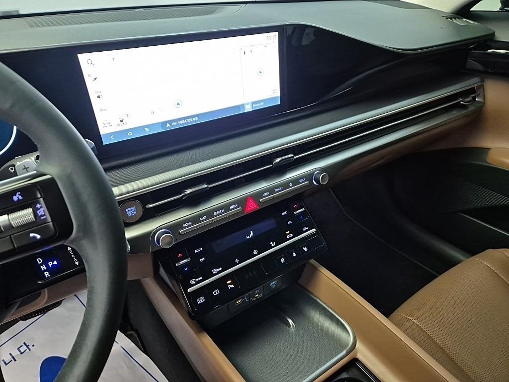 HYUNDAI Grandeur - Vista 10