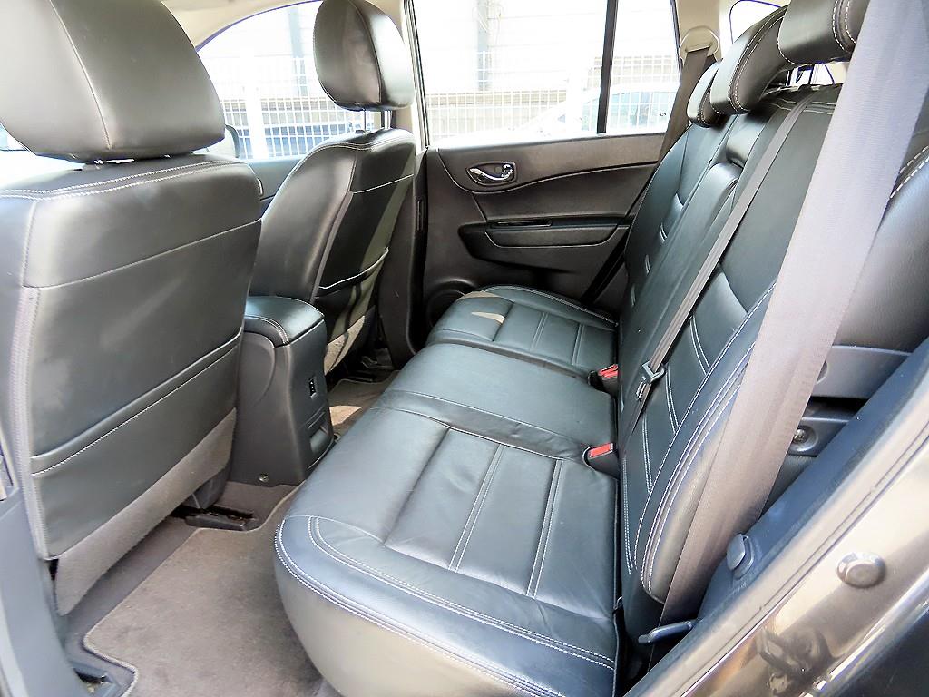 SAMSUNG QM5 - Vista 6