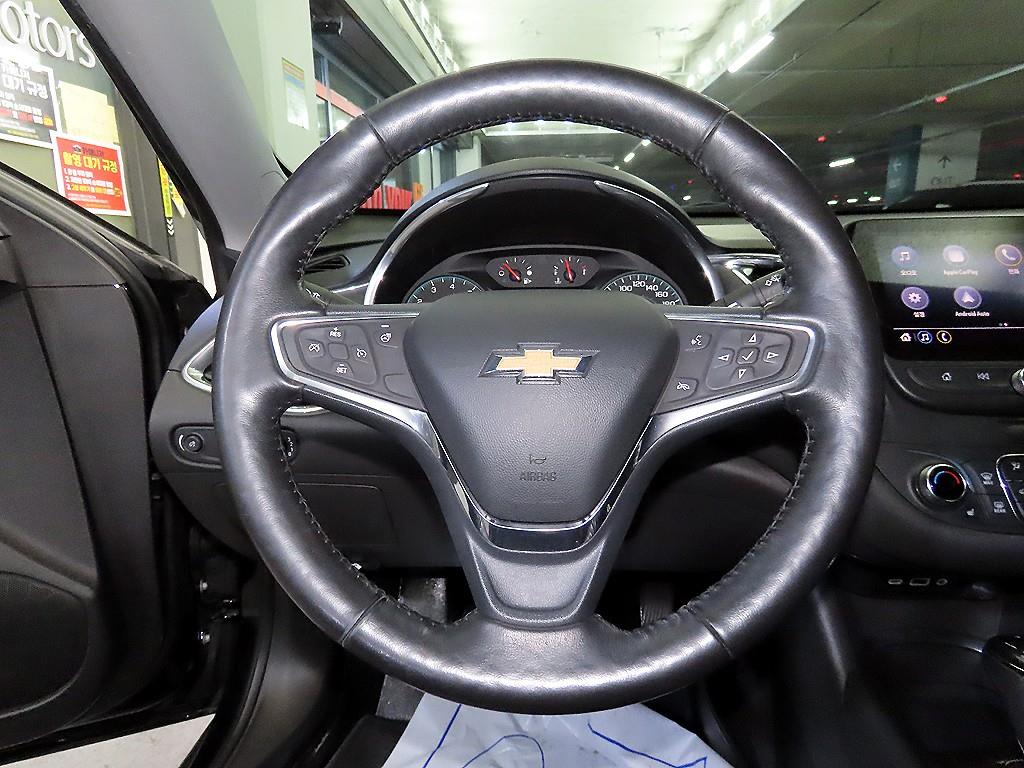 Chevrolet Malibu - Vista 8