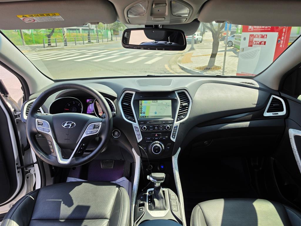 HYUNDAI Maxcruz - Vista 12