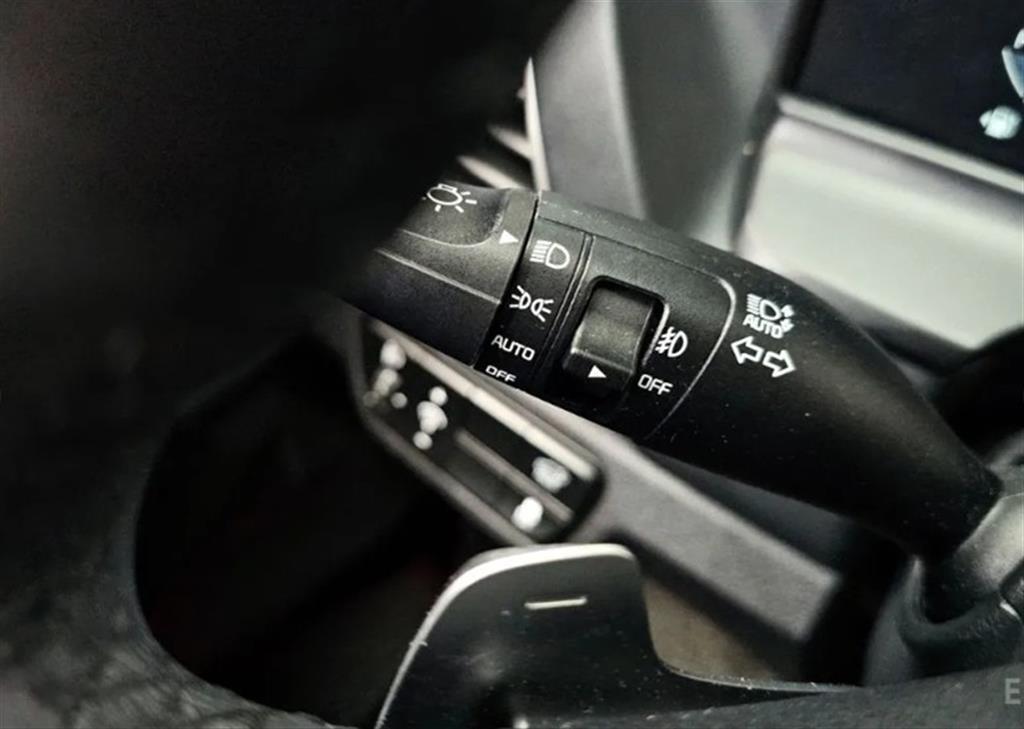 KIA Seltos 2024 Blanco - Importación desde Corea - HF Imports Iquique - Foto 18