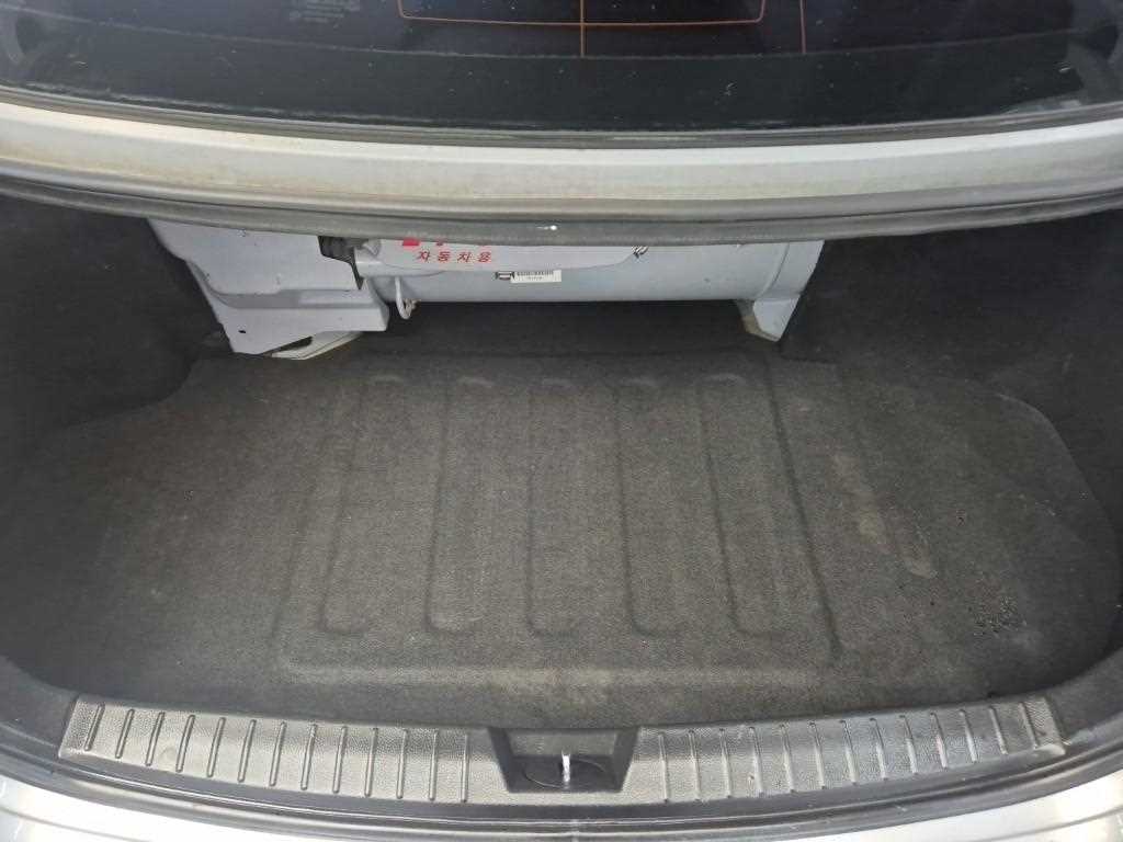 KIA K5 2011 Plateado - Importación desde Corea - HF Imports Iquique - Foto 18