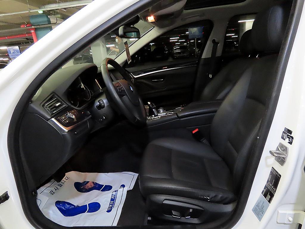 BMW 5 Series - Vista 6